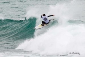 Espectacular inicio de la COPA FESURFING 2017 de Surf Open con el IV Open la Yerbabuena ION de Barbate