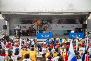 Paolo Giorgi consigue el pase a segunda ronda en la jornada inaugural del Vissla ISA World Junior Surfing Championship 2018