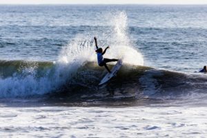 Melania Súarez y Lucia Machado destacan en la tercera jornada del Vissla ISA World Junior Championship de Huntington Beach