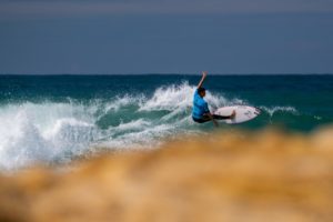 Nueva concentración del equipo nacional de surf júnior en Liencres, Cantabria