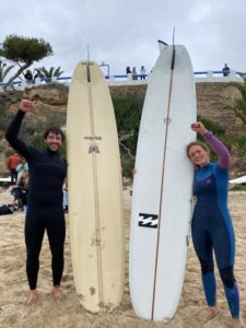 Carlota Jáuregui y Jon Garmendia mantienen su hegemonía en el debut del circuito nacional de longboard 2022 en Cataluña