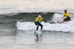 Sarah Almagro optará a las medallas en el mundial de surf adaptado de Pismo Beach