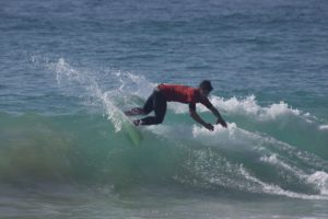 El Cabo de Trafalgar corona como nuevos campeones de España de Skimboard a María José Conde ‘Xoxe’ y Jesule González