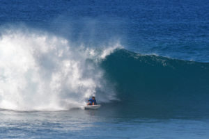 La ola de Punta Blanca corona a Nadia Erostarbe y Gonzalo Gutiérrez