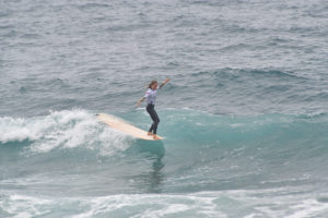 Ginger Caimi y Jon Garmendia nuevos campeones de España de longboard durante el Festival de Longboard Oleaje