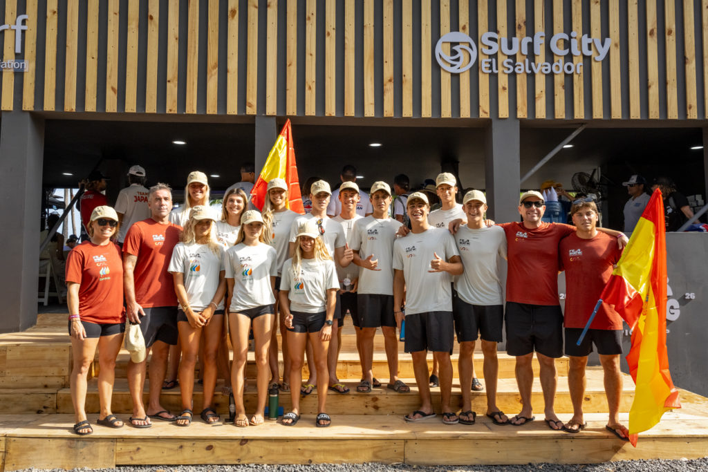 La Selección Española Júnior cierra su participación en el Mundial ISA de El Salvador