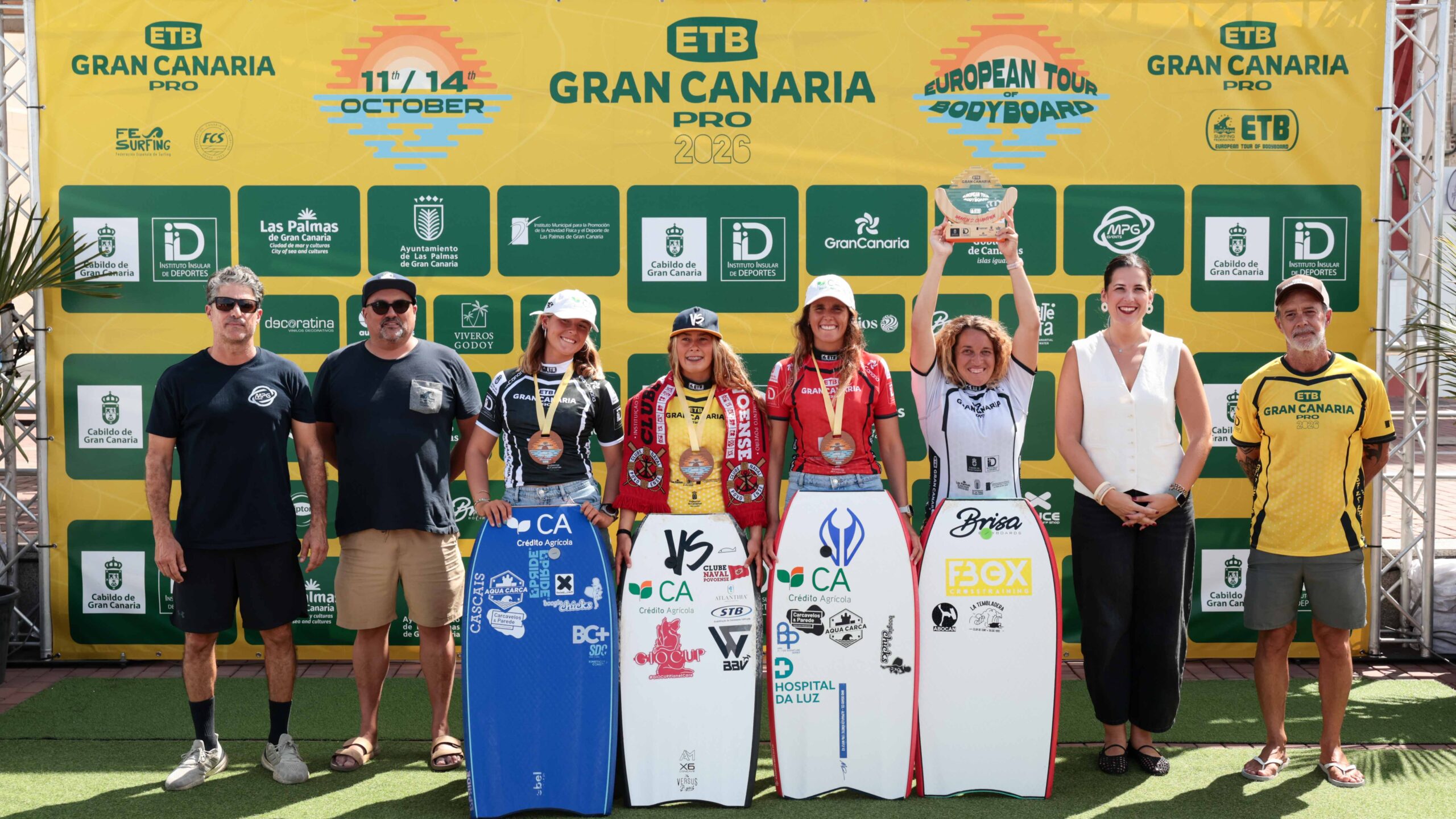 Podio Open Women en la entrega de trofeos del ETB Gran Canaria Pro 2026