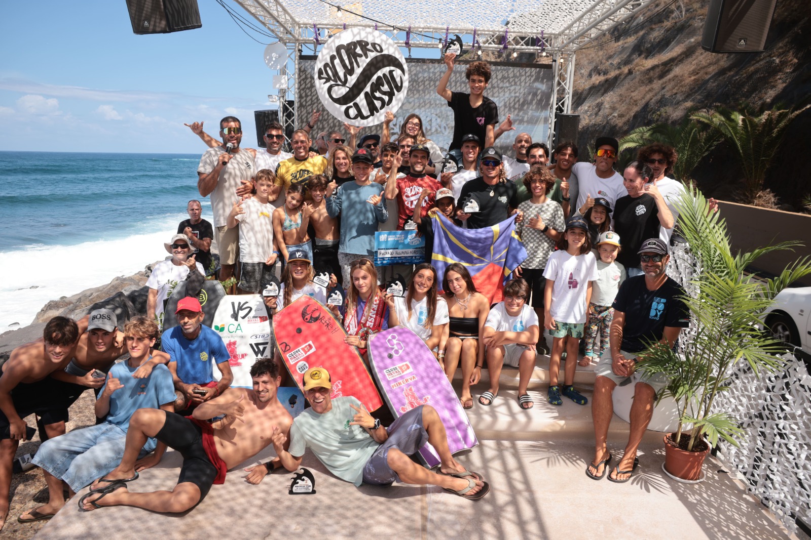Foto de grupo de los participantes del ETB Socorro Classic 2026
